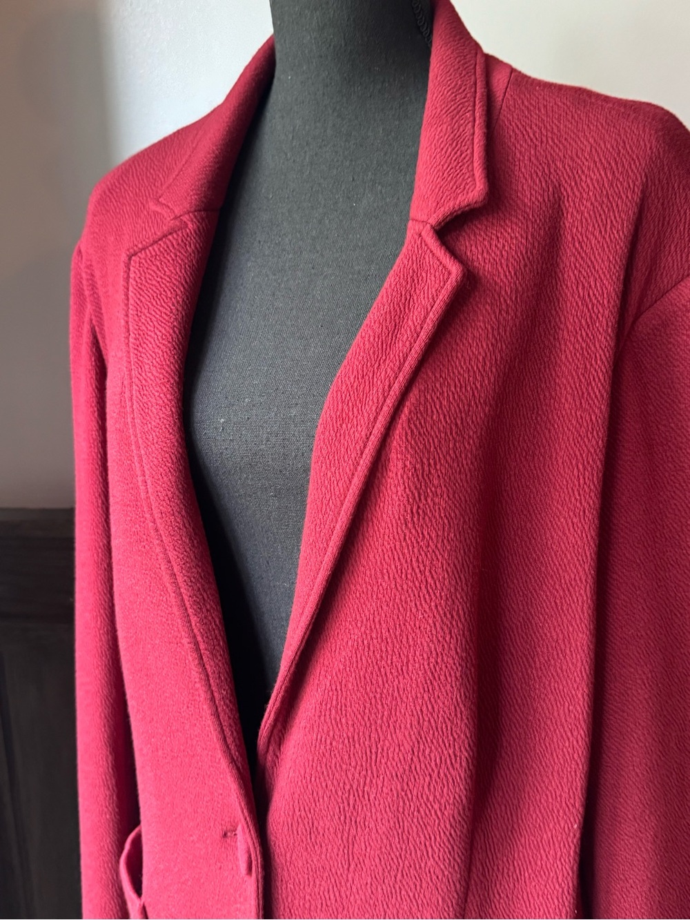 Jaclyn Smith Raspberry Single-Button Blazer - Picture 5 of 7